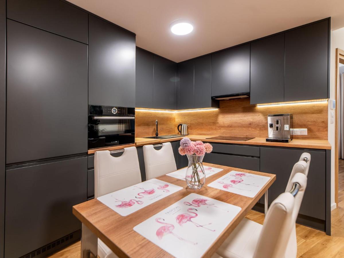 Seaside Park Private Apartment Przy Plazy Колобжег Екстер'єр фото