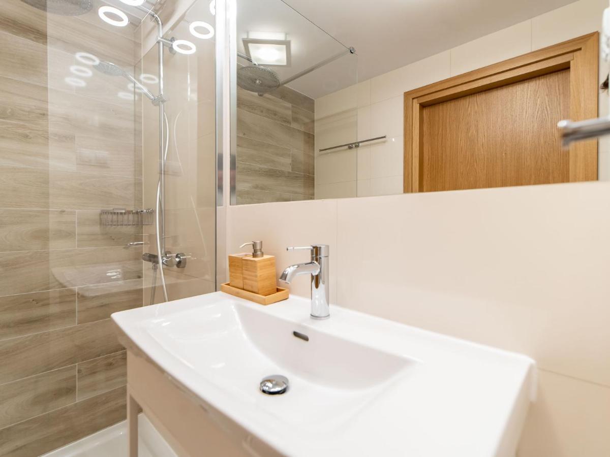 Seaside Park Private Apartment Przy Plazy Колобжег Екстер'єр фото